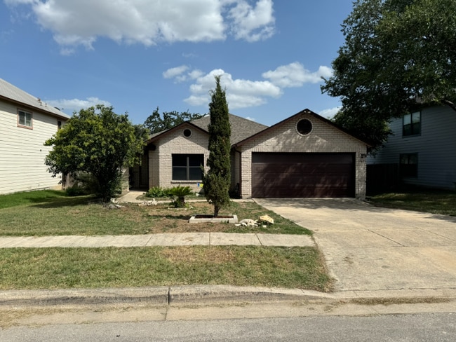 7622 Forest Vale