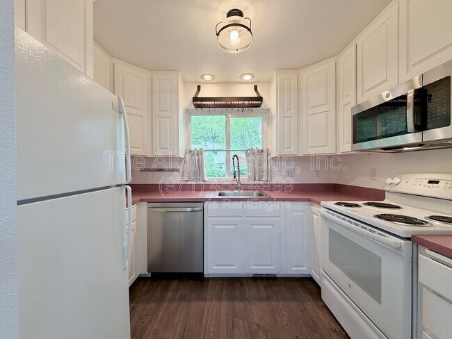 Photo - 5462 SW Murray Blvd