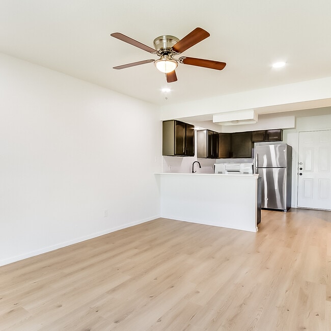 Photo - 408 Noble Ave