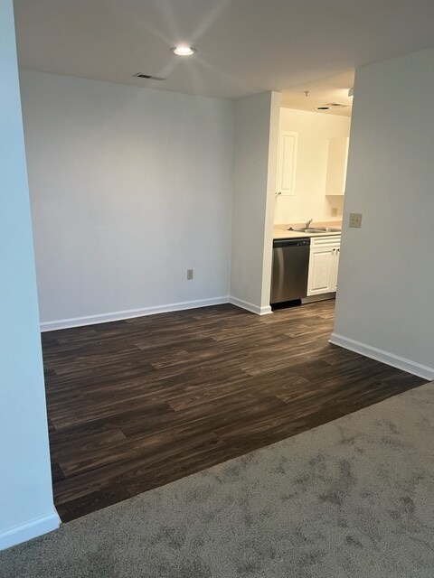 Photo - 33 Hamiltons Harbor Dr
