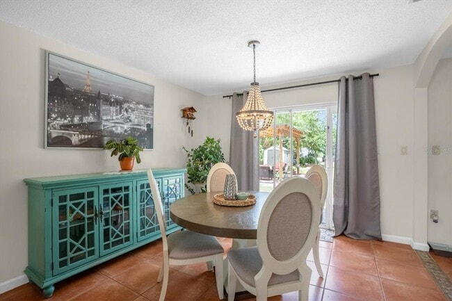 Photo - 739 Seminole Ave