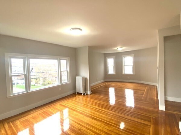 Photo - 1 Harvard St