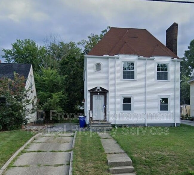 Building Photo - 14717 Milverton Rd Unit Up