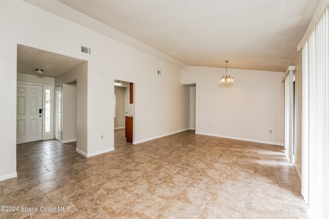 Photo - 1810 Pace Dr NW