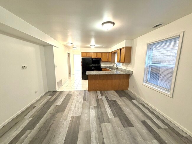 3444 Cuyler Ave
