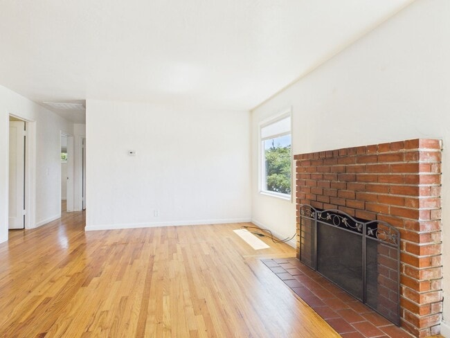 Photo - Del Rey Oaks Charmer for Rent