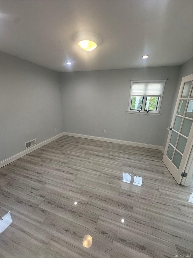 Photo - 159-24 80th St