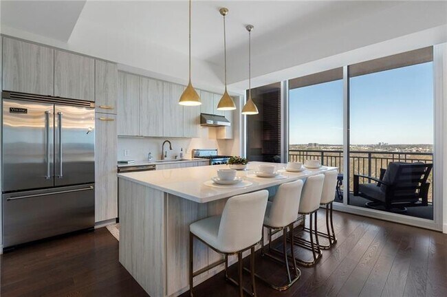 Photo - 1820 Peachtree St NW Condo Unit 1005