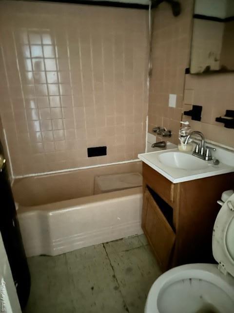 Photo - 116-02 Farmers Blvd