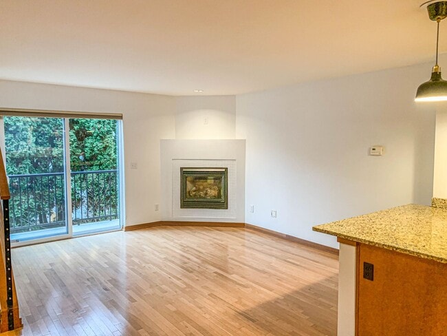 Photo - 2633 NW 58th St