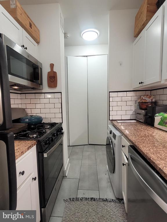 Photo - 219 S 18th St Unit 1624