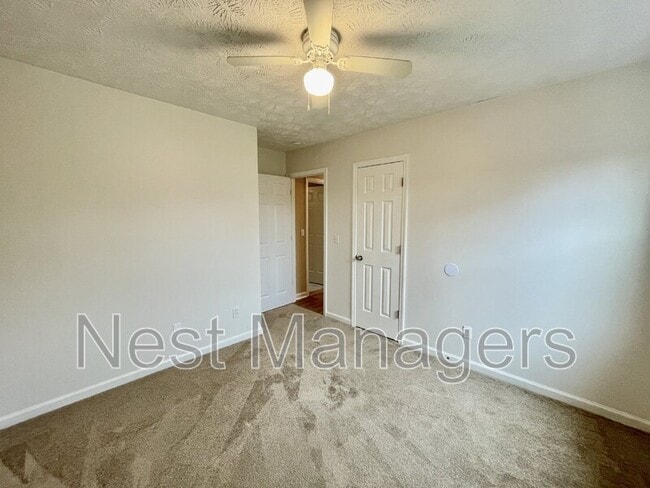 Photo - 623 Daharan Dr