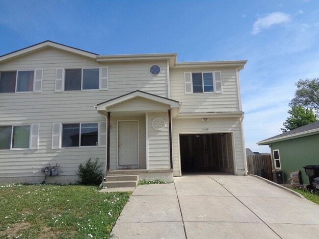 Building Photo - 5418 W Redberry Ln