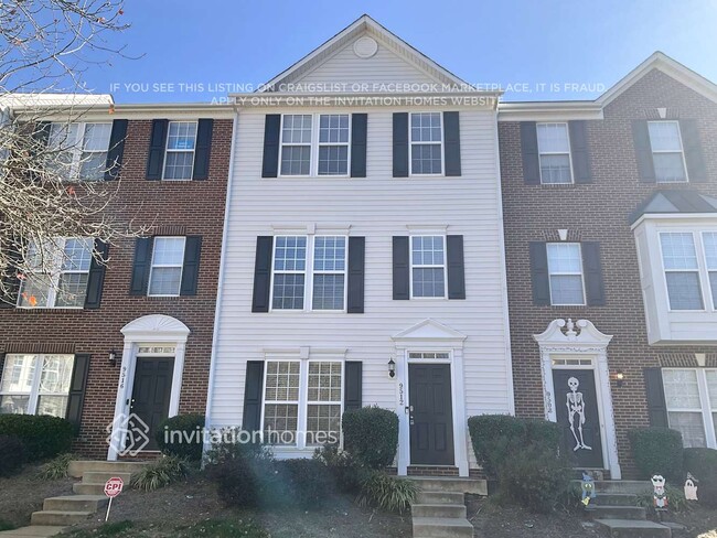 Building Photo - 9512 Blossom Hill Dr