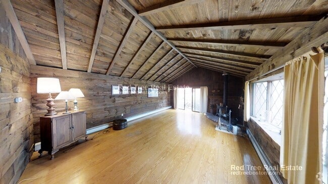 Building Photo - 63 Johnson St Rental