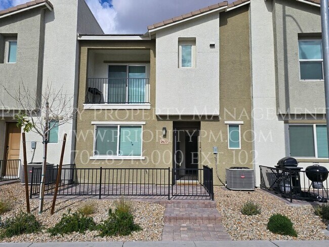 Photo - Gated~ 2 Bedroom Townhome w/2 Car Garage~MUST SEE!