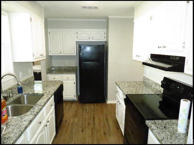 Photo - 1403 S Schiller St