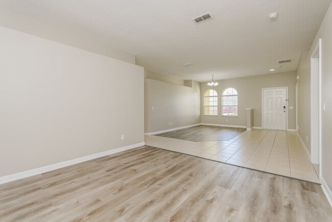 Photo - 15321 Sandy Hook Ln