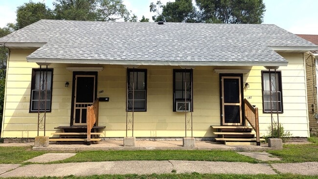 Building Photo - 180-182 E Isabella Ave Unit 180 E. Isabella Ave Rental