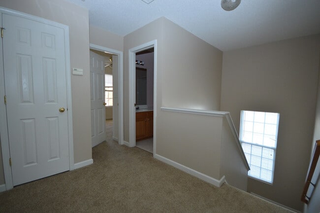 Photo - 111 Caley Rd