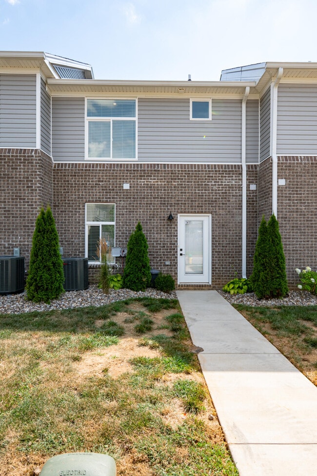 Photo - 186 Robinson Way