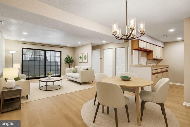 Photo - 1603 Carriage House Terrace Unidad B