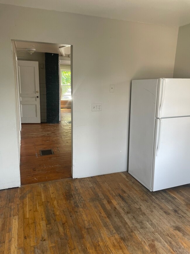 Photo - 38 Comfort St Unit UP