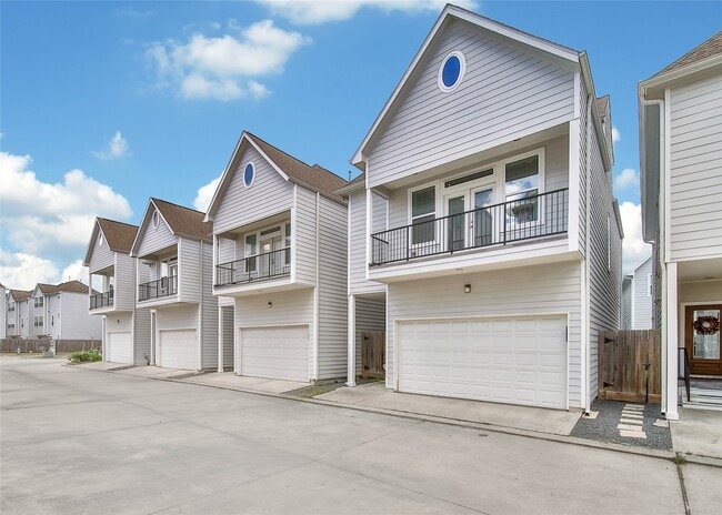 Building Photo - 1808 Napa Creek Ln