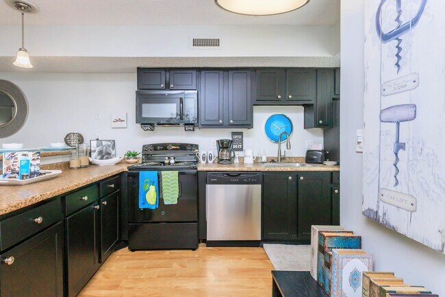 Photo - Waterford Village