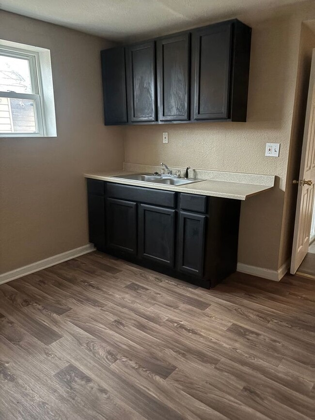 Photo - 1111 Madison Ave Unit B