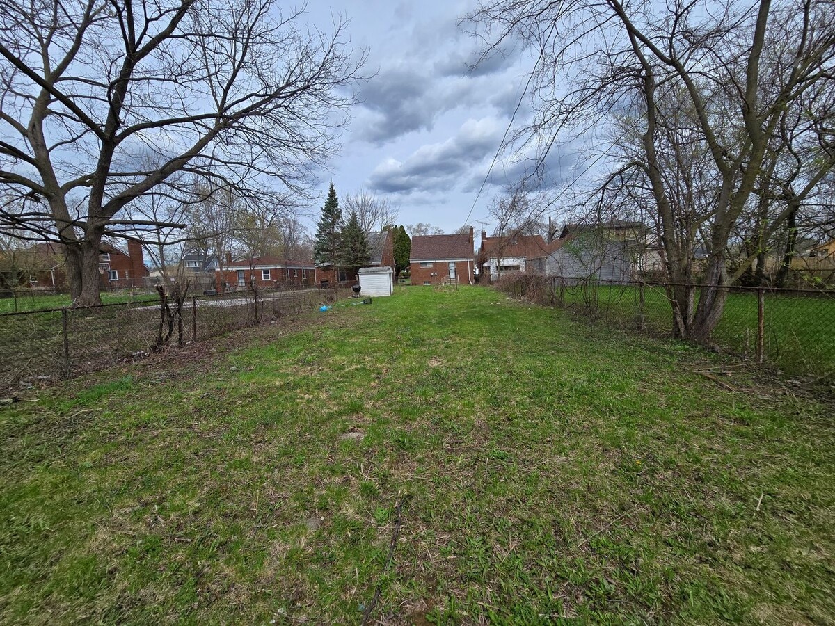 Photo - 14504 Coram St