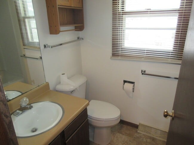 Photo - '064 Unit 519
