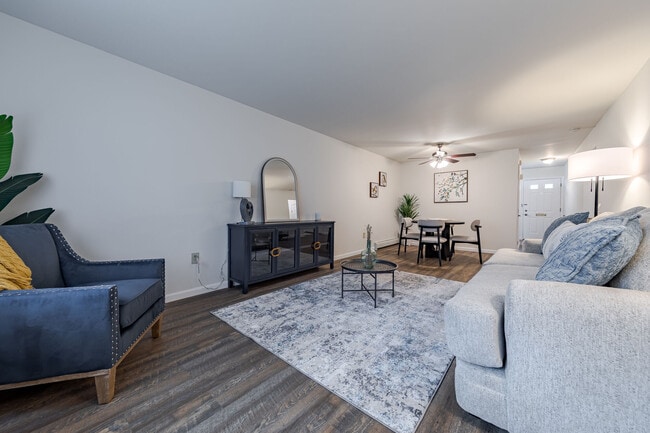 Photo - Park Apartments