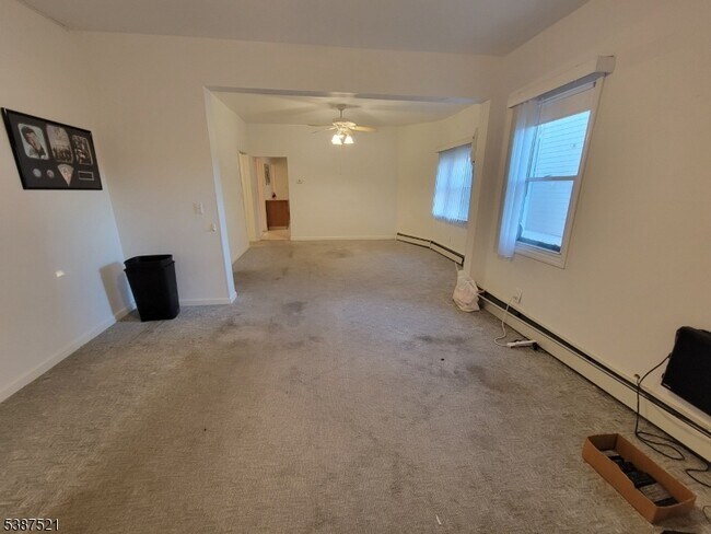 Photo - 5 Madison Ave