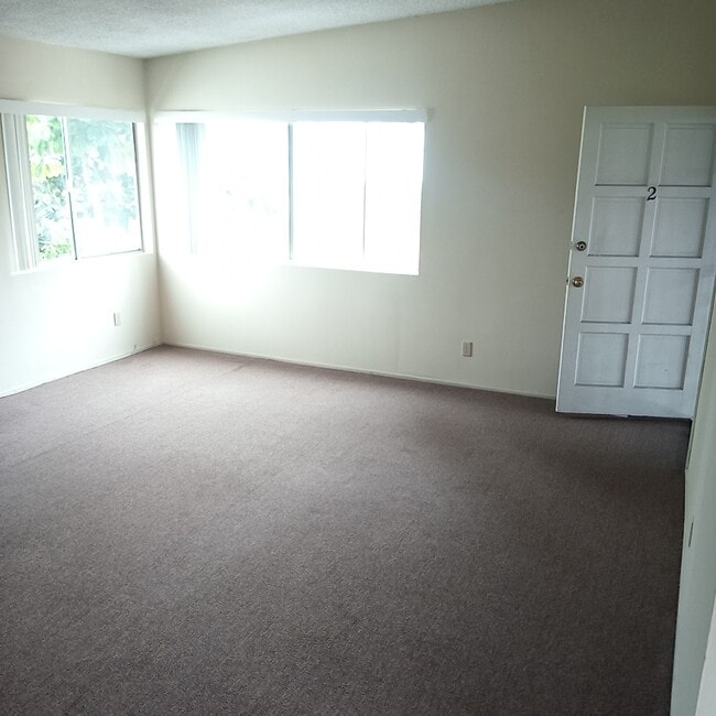 LR - 2421 Abbot Kinney Blvd Unit 2