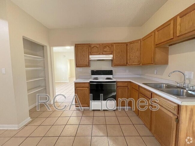 Building Photo - 421 Leeds Ave Rental