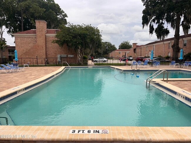 Photo - 5201 Atlantic Blvd Unidad 215