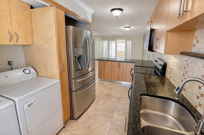 Photo - 2130 SW 122nd Ct Unit n/a