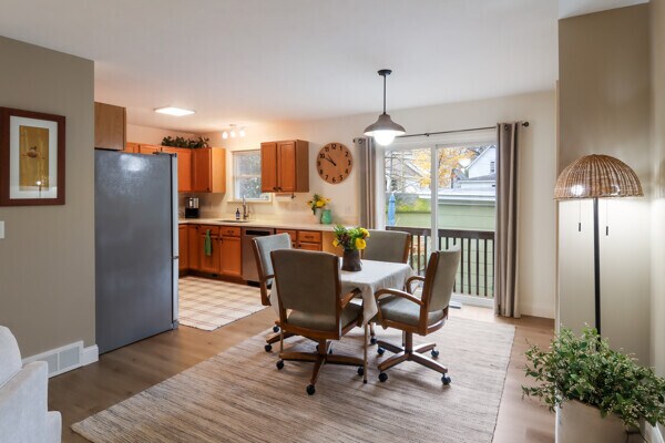 Photo - 209 S Cedar St Unidad B