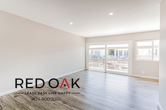 Building Photo - 4024 Nicolet Ave Unit 12 Rental