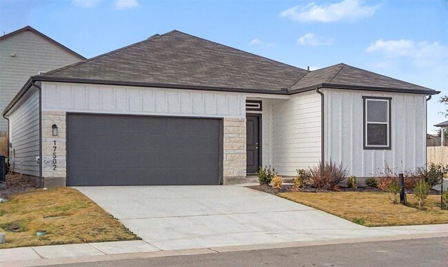 Photo - 17502 El Hidalgo Dr