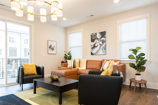 Photo - 1122 N Alexander St Unit SI ID1051235P