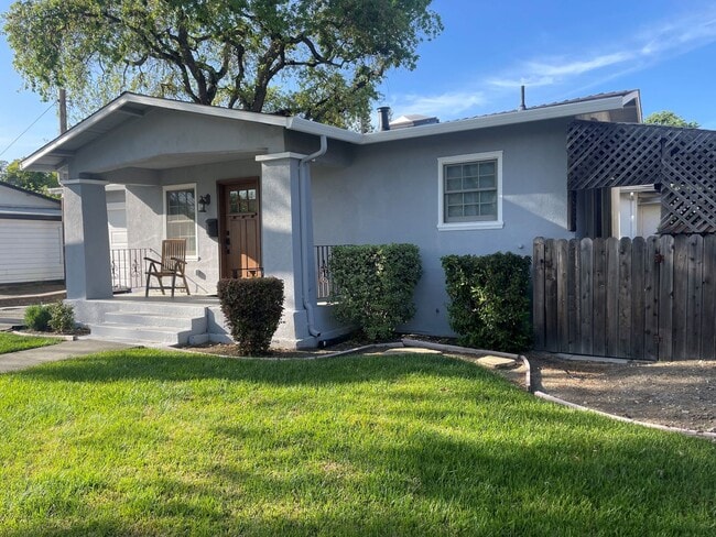 Photo - 2 Bedrooms, 1 Bathroom Charmer Near Downtown Napa