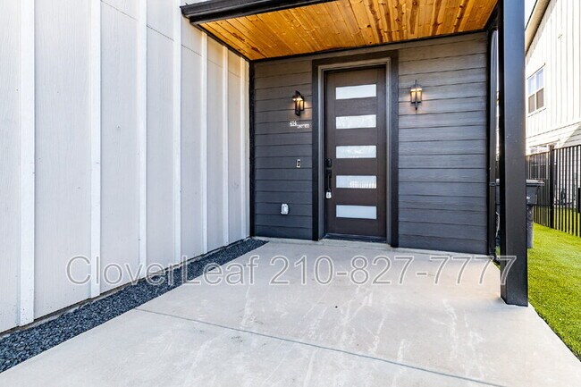 Photo - 414 Montana St Unit 102