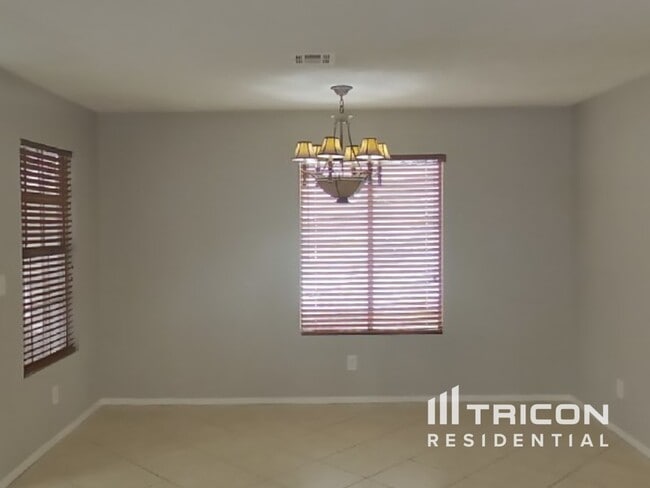 Photo - 855 Schooner Dr