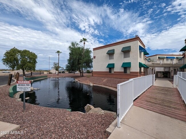 Building Photo - 12123 W Bell Rd Unit 106 Rental