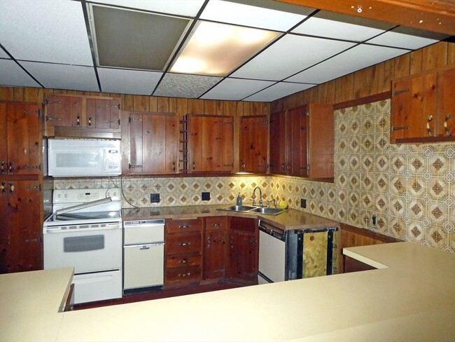 Photo - 13 N Main St Unit 1