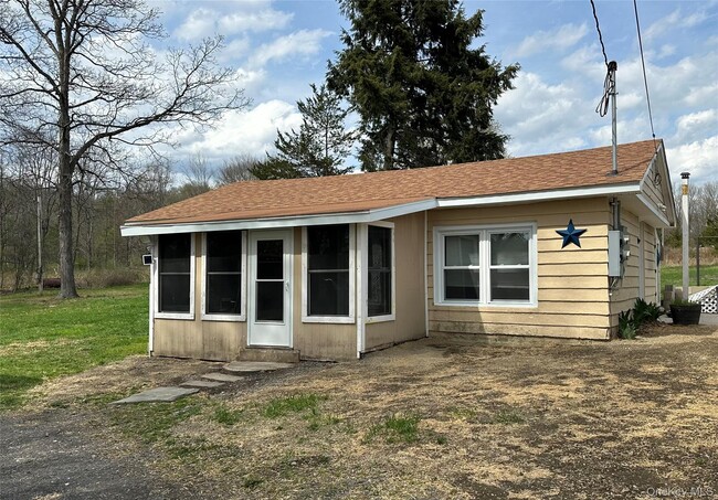 Building Photo - 2126 NY-17K