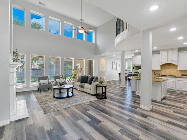 Photo - 27703 Lodgemist Ct