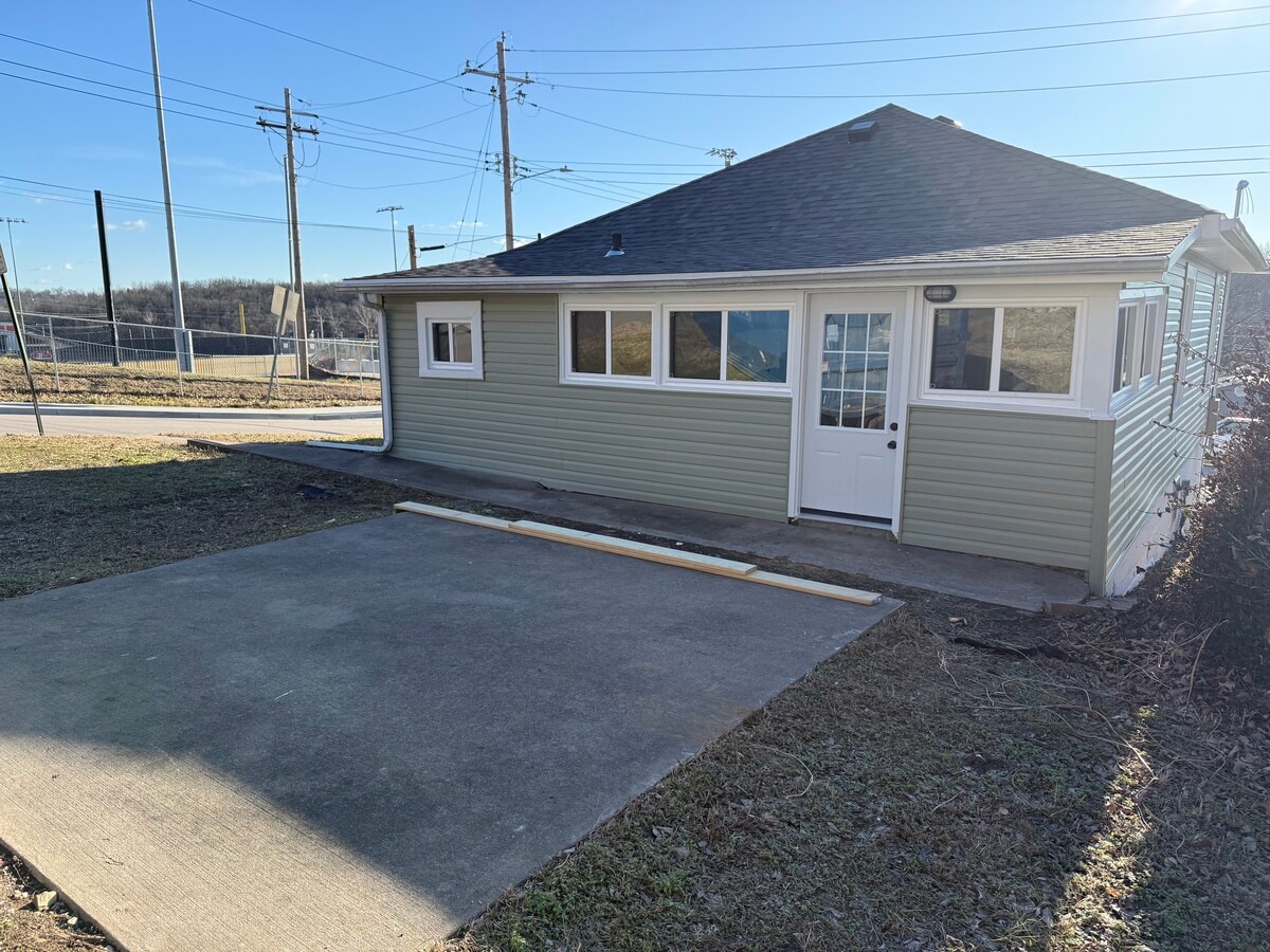 Parte trasera de la casa - 1116 Adams St